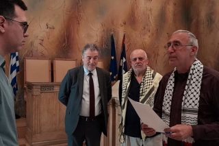 «Αντιδημοκρατική εκτροπή η ακύρωση της ορκωμοσίας»
